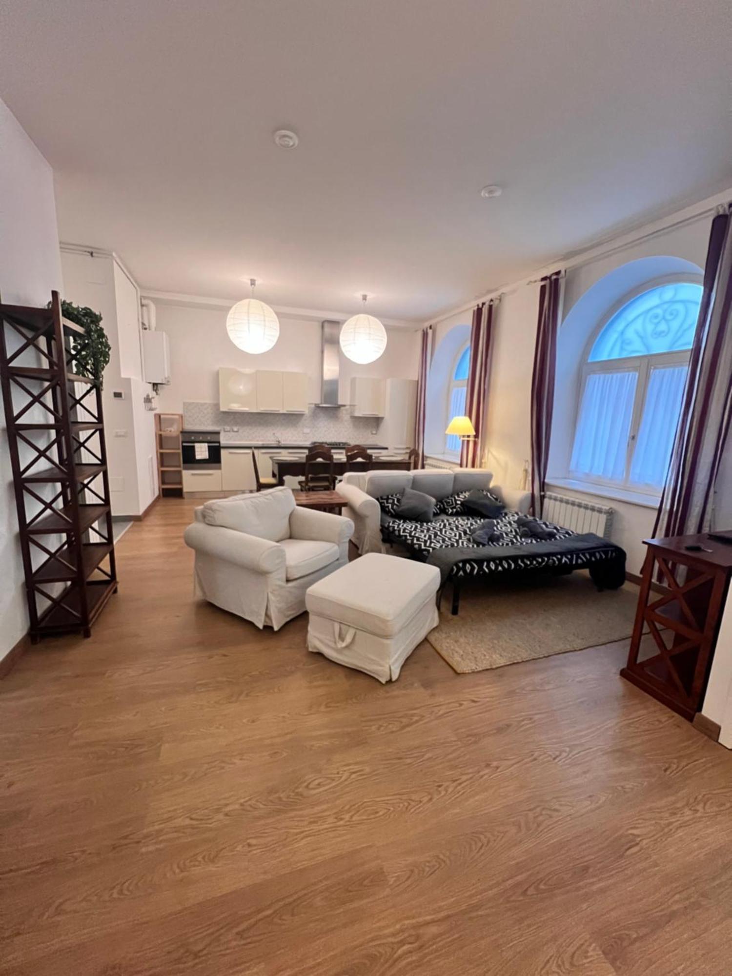 Appartement Loft With Private Parking à Trieste Extérieur photo